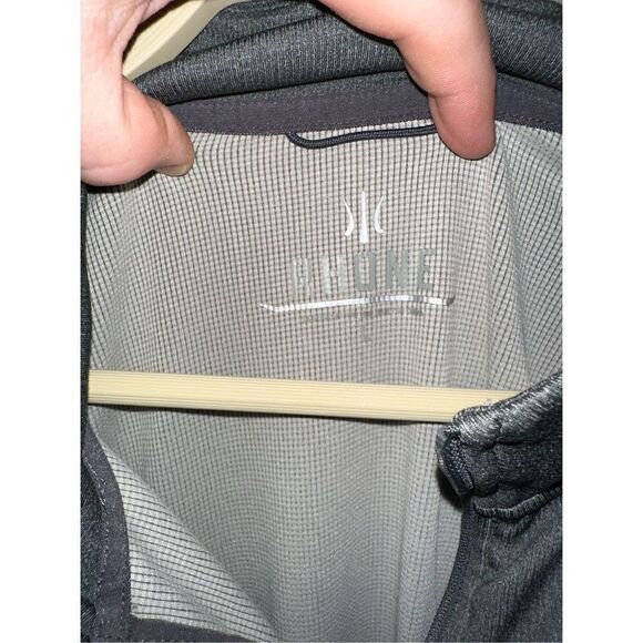 Rhone Large Grey 1/4 Quarter Zip Commuter Performance Pullover - Picture 3 of 5
